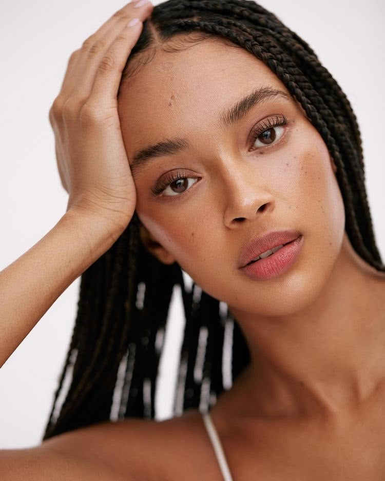 Velvet Matte Foundation Golden Tan (L6)